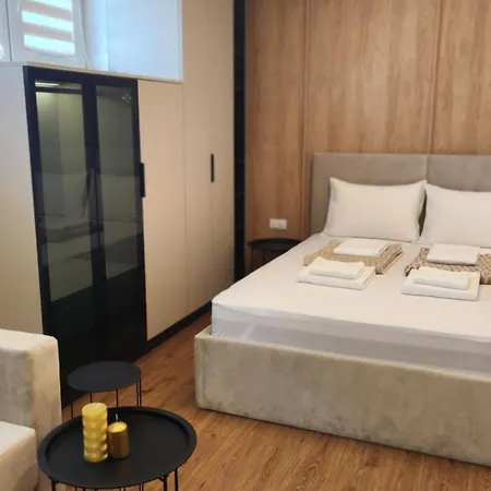 Apartment Dobrinja - Free Parking- Rent A Car *