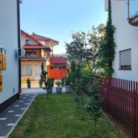 Dobrinja - Free Parking *