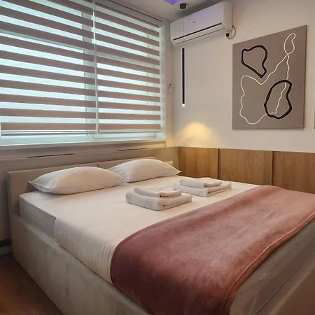 Dobrinja - Free Parking- Rent A Car