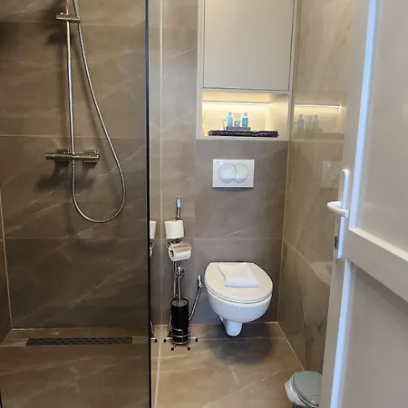 Dobrinja - Free Parking- Rent A Car