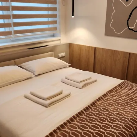 Dobrinja - Free Parking- Rent A Car شقة *