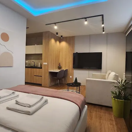 Dobrinja - Free Parking- Rent A Car Διαμέρισμα *