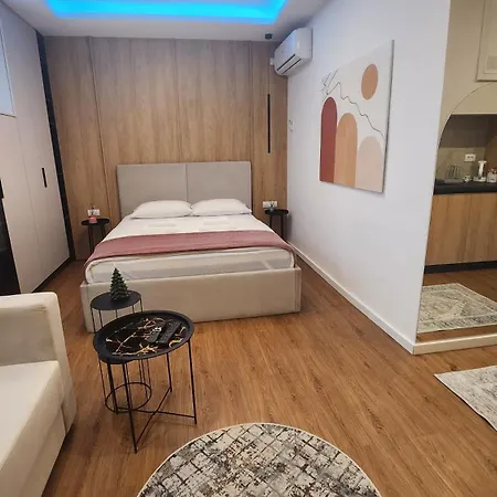 Διαμέρισμα Dobrinja - Free Parking- Rent A Car