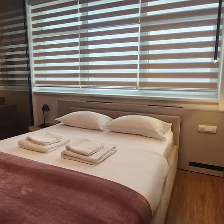 شقة Dobrinja - Free Parking- Rent A Car