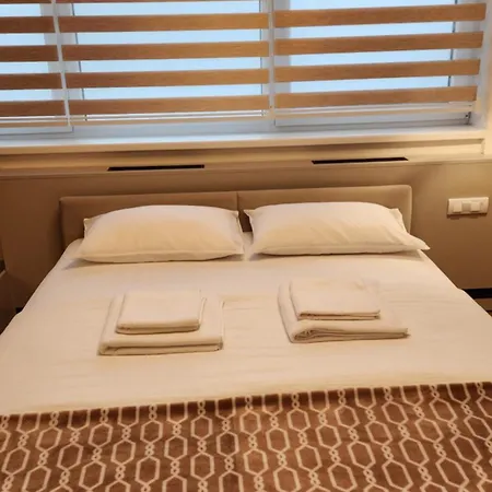 Dobrinja - Free Parking- Rent A Car *