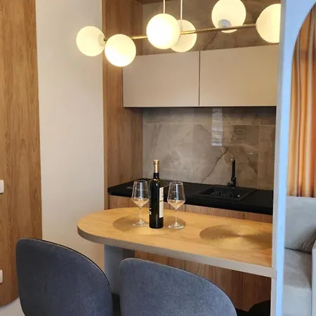 Dobrinja - Free Parking- Rent A Car * سراييفو