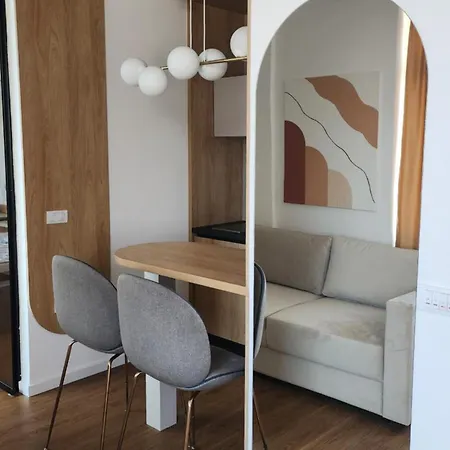 Dobrinja - Free Parking- Rent A Car Διαμέρισμα *