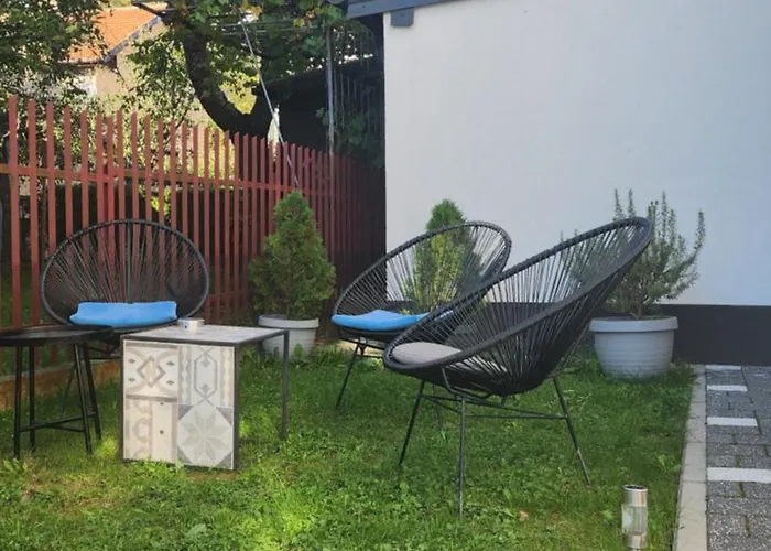 Dobrinja - Free Parking- Rent A Car