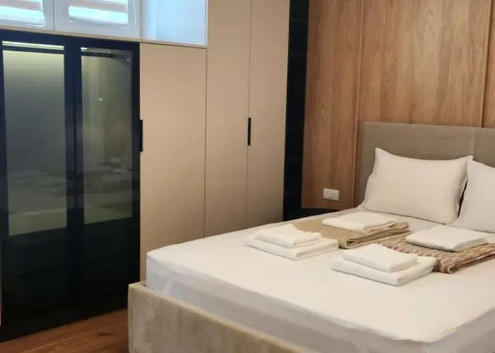 Dobrinja - Free Parking- Rent A Car